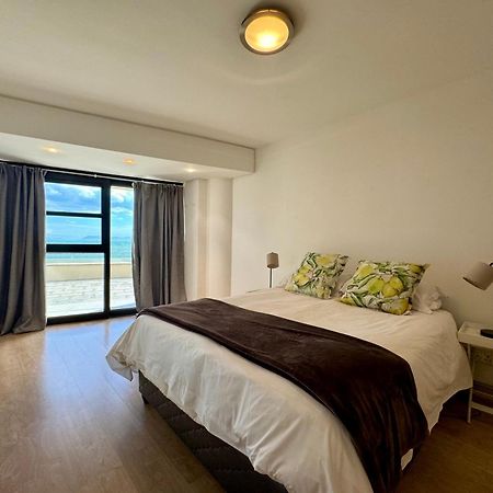 Loddey'S Self Catering Apartments - By Beach Collection สตรานด์ ภายนอก รูปภาพ